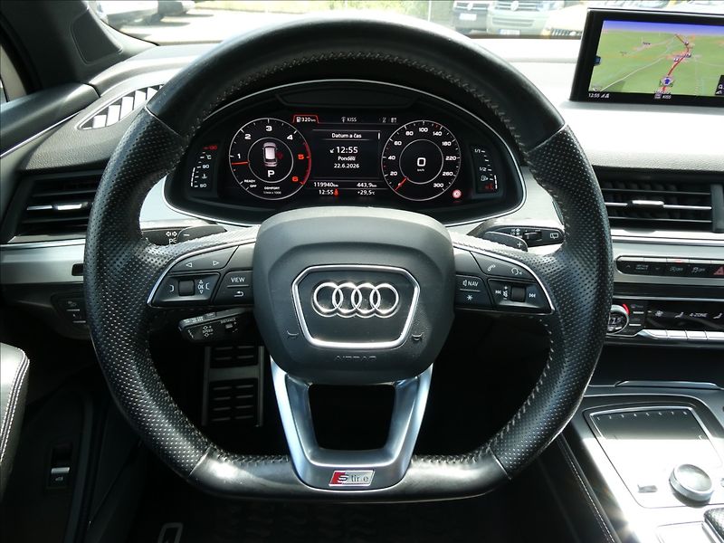 Audi Q7 3,0 TDiV6 200kW S-LINE,QUATTRO - fotka 33 z 48