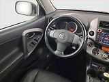 Toyota RAV4 (2007) Executive 2.2 D-CAT, 4X4 - náhled 7