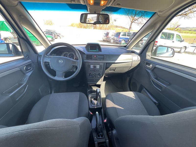 Opel Meriva 1.6 16V - fotka 7 z 15