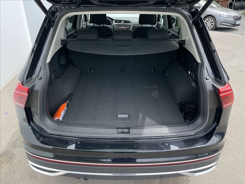Volkswagen Tiguan Allspace 1,5 TSI DSG EVO Elegance ACC - fotka 23 z 23