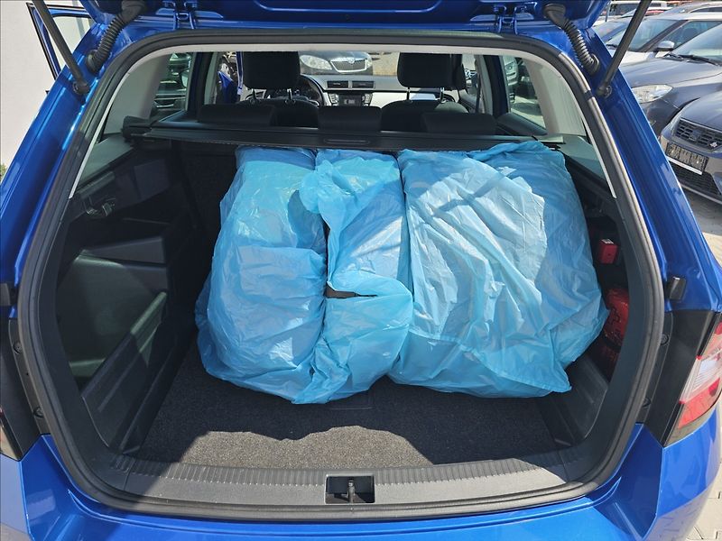 Škoda Fabia III 1,0TSi 70KW Drive - fotka 26 z 43