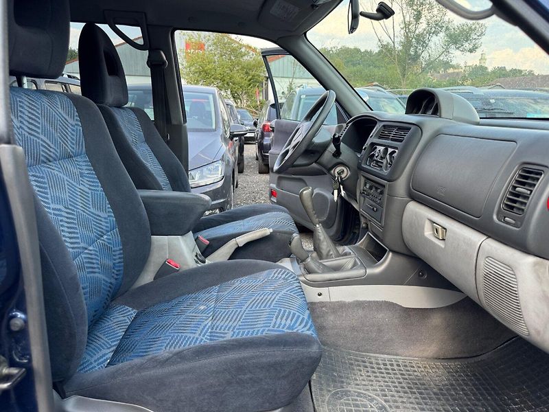 Mitsubishi Pajero Sport (2002) 2.5 TD, nájezd 81tisíc KM!!! - fotka 15 z 29