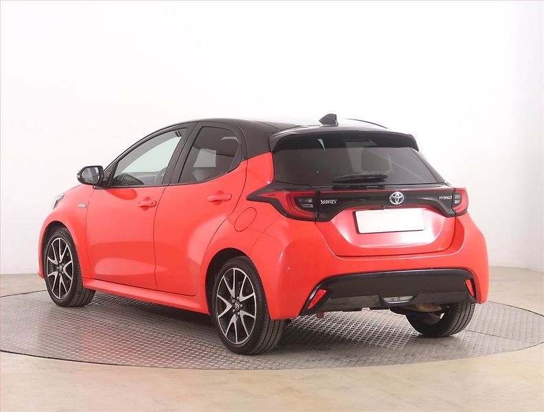 Toyota Yaris (2020) 1.5 VVT-i Hybrid - fotka 4 z 20