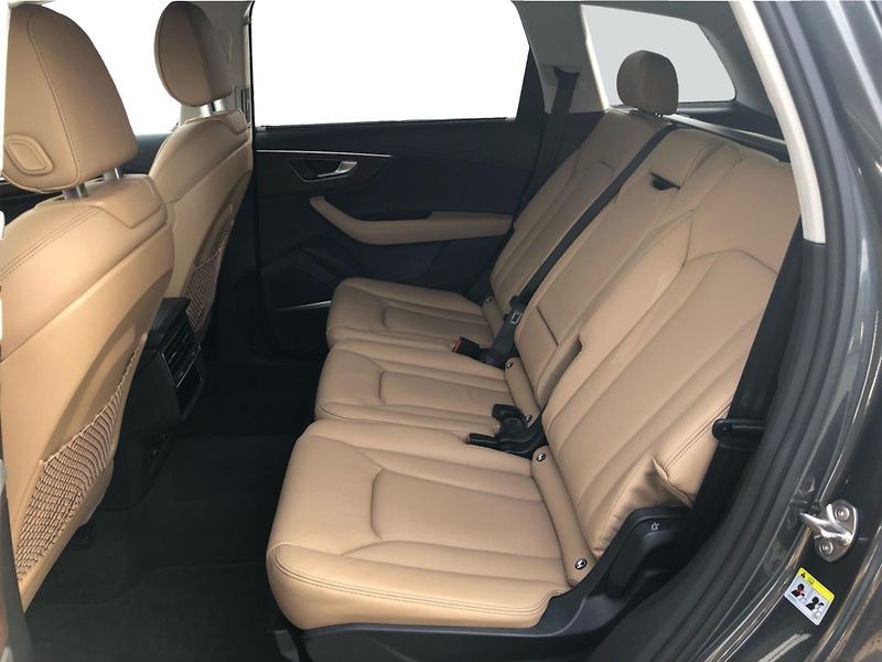 Audi Q7 50 TDI Quattro - fotka 12 z 30