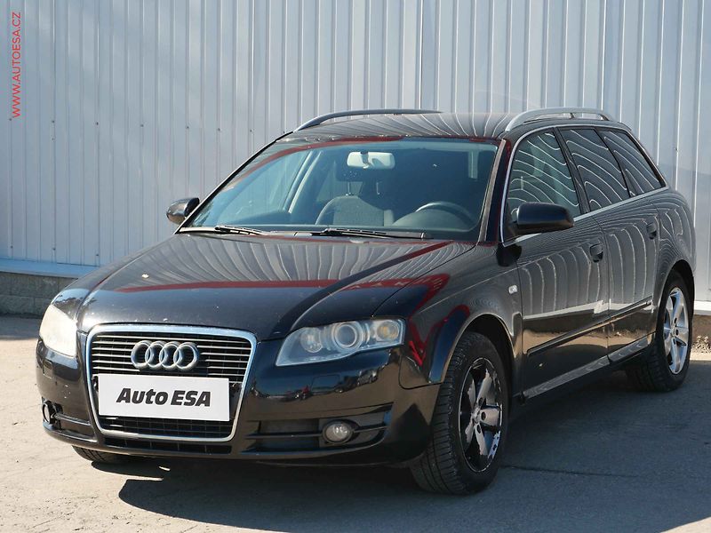 Audi A4 (2007) 2.0TDi Avant, ČR, AC, xenon - fotka 3 z 18