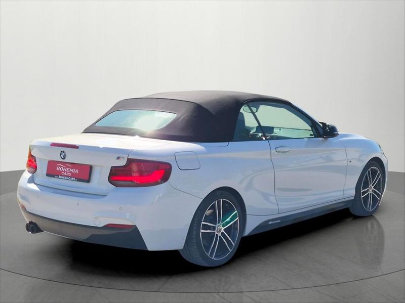 BMW Řada 2 2,0 220d cabrio Mpaket ČR - fotka 9 z 21