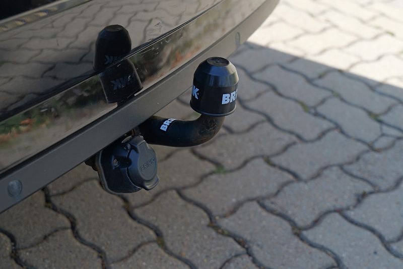 Škoda Superb 1.4 TSI Smartlink DAB PDC - fotka 28 z 28