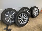 Volkswagen Tiguan (2012) 1.4 TSI BlueMotion Tech -PĚKNÝ - náhled 17