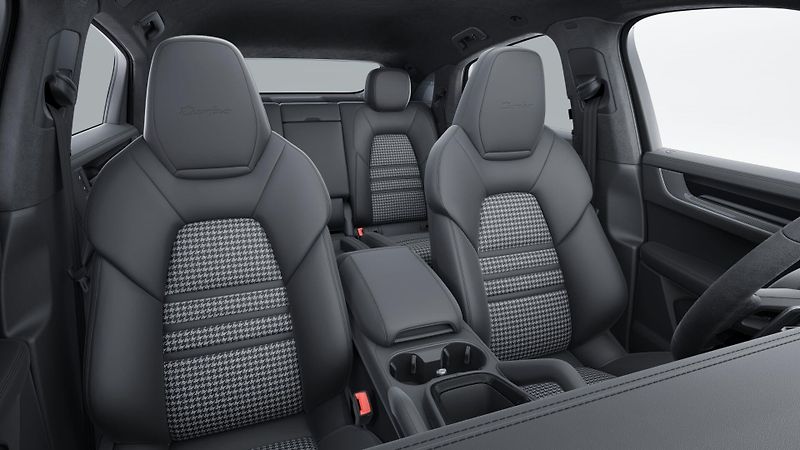 Porsche Cayenne Turbo E-Hybrid Coupé - fotka 6 z 9