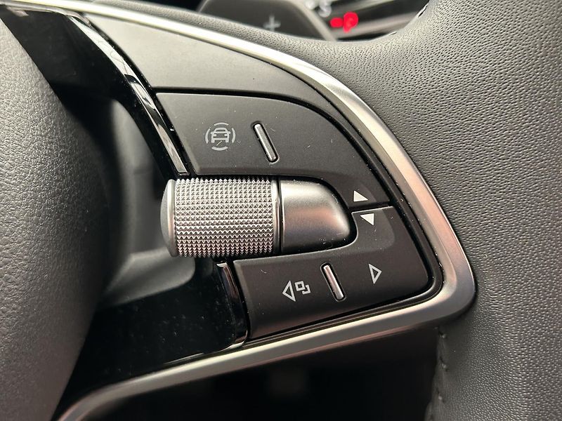 Škoda Kodiaq 2.0 TDI 4x4 Selection - fotka 22 z 25