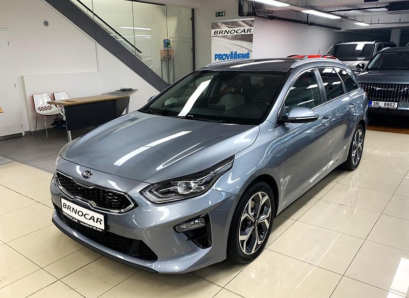 Kia Ceed 1,4 T-GDi Exclusive DCT, ČR - fotka 3 z 25