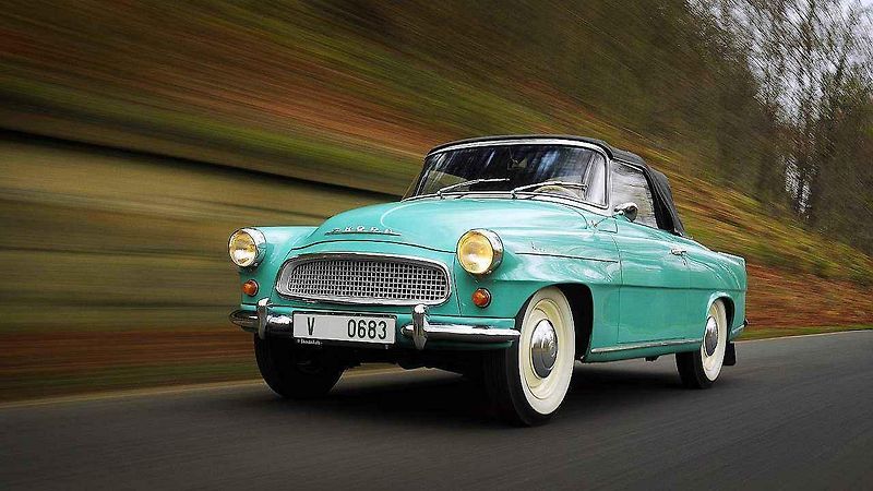 Škoda 450 s Miss USA 1957 Charlottou Sheffieldovou.
