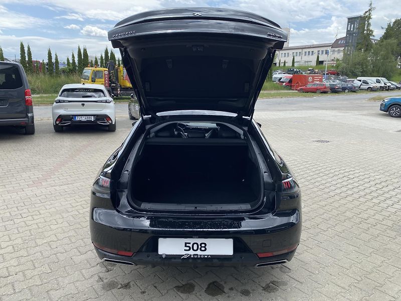 Peugeot 508 (2020) ALLURE 1.5 BHDi 130k EAT8 KŮŽE - fotka 7 z 23