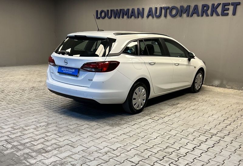 Opel Astra Fleet Edition ST - fotka 2 z 15