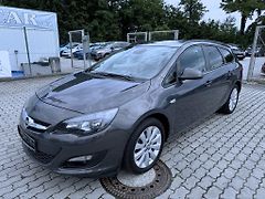 Opel Astra 1.4T 103 kW SPORTS TOURER - fotografie inzerátu