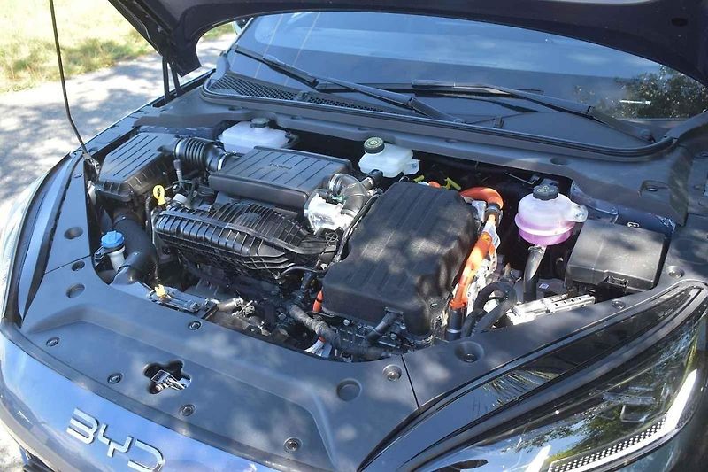 Byd Seal 6 Touring má plug-in hybridní pohon.