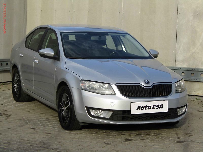 Škoda Octavia (2013) 1.4 TSi, ČR, Ambition, AC, TZ - fotografie inzerátu