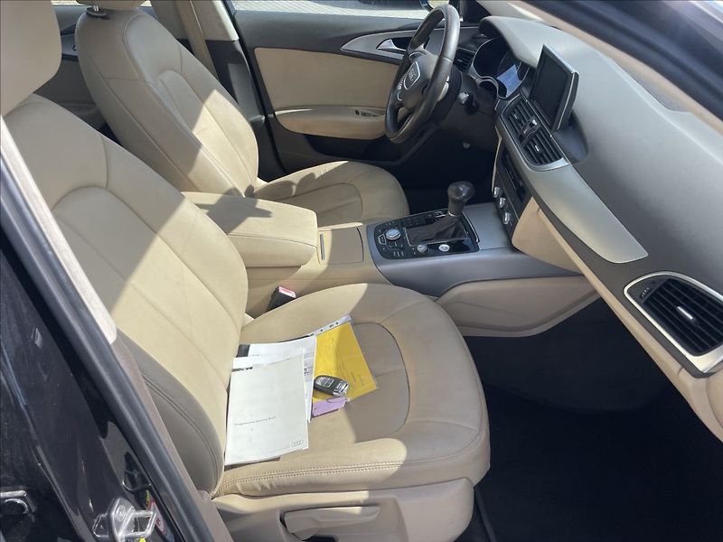 Audi A6 Avant 2,0 TDi 130kw Multitroni - fotka 13 z 36