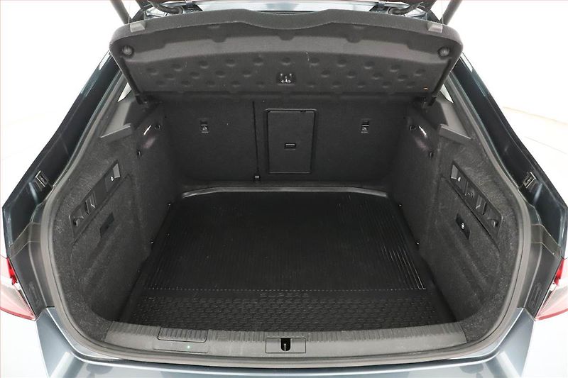 Škoda Superb (2021) Style 2.0 TDI - fotka 19 z 20