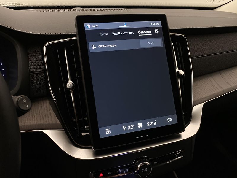 Volvo XC90 (2026) B5 AWD AUT BRIGHT PLUS 7míst - fotka 45 z 73