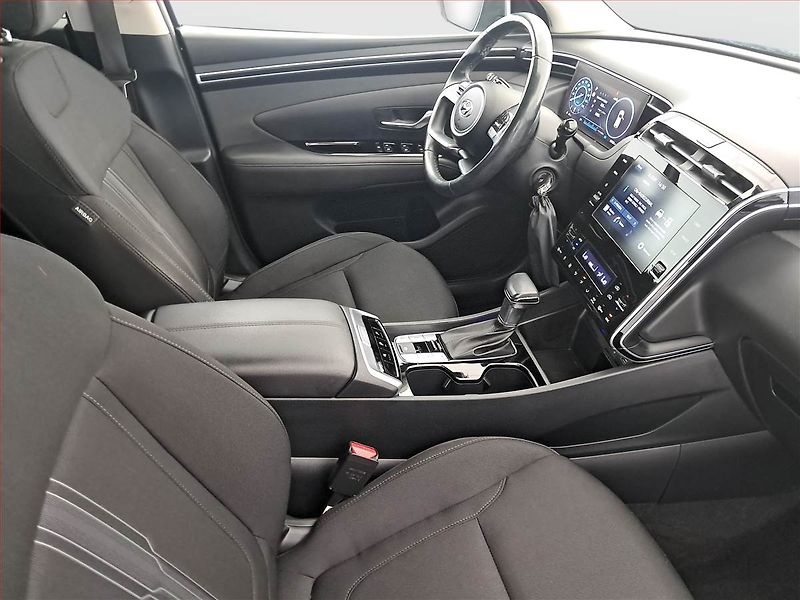 Hyundai Tucson (2021) 1.6 T-GDI 48V MHEV - fotka 9 z 18