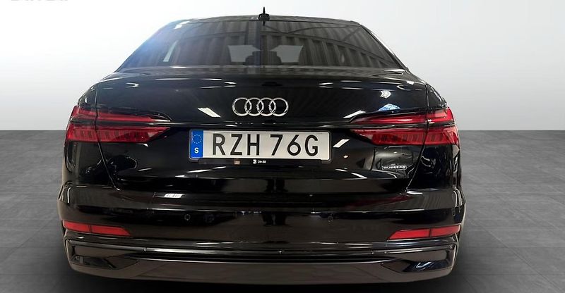Audi A6 Avant 55 TFSI e Quattro S Line Kam. - fotka 5 z 12