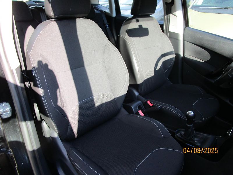 Citroën C3 (2013) 1,4 HDi - fotka 5 z 22