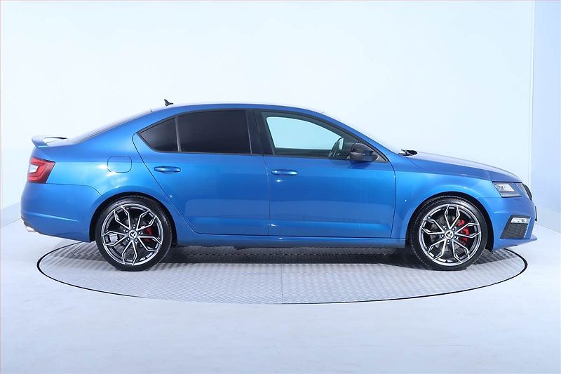 Škoda Octavia (2017) RS 2.0 TDI, 4X4, Automat - fotka 6 z 24