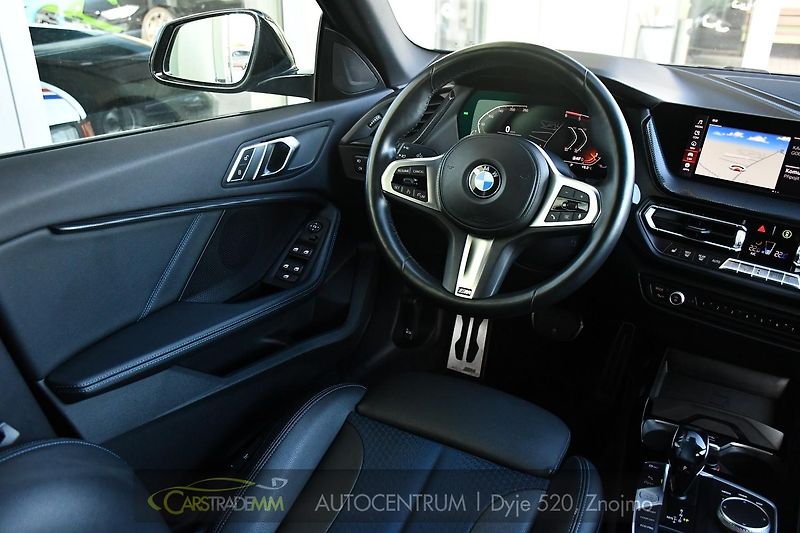 BMW Řada 2 218d M-SPORT 1M ČR HEAD-UP - fotka 21 z 51