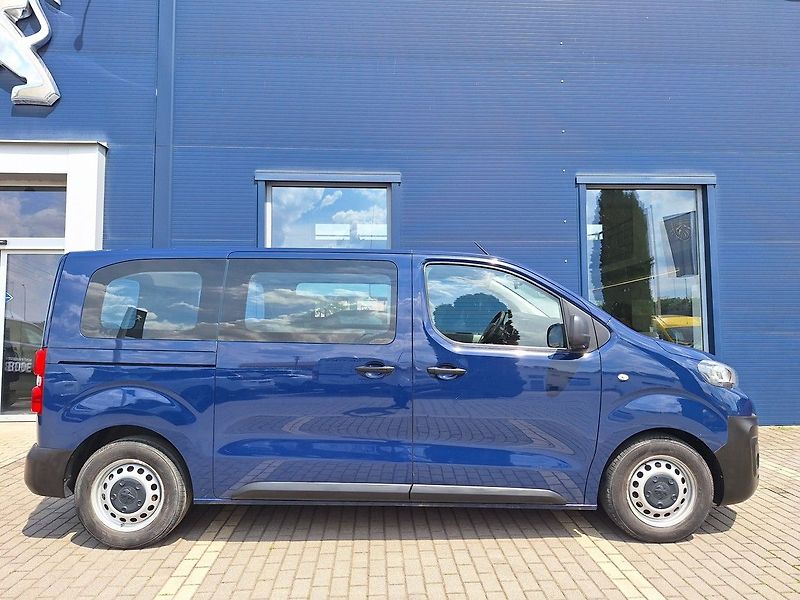 Peugeot Traveller (2017) Expert Combi L2 2.0 BHDi 150k - fotka 6 z 15