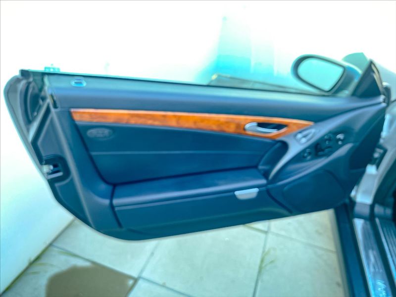 Mercedes-Benz SL 5,5 500 Navi, Bi-xenon, ČR - fotka 9 z 19