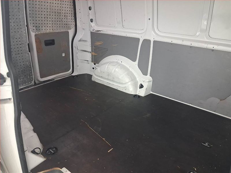 Volkswagen Transporter (2014) 2.0 TDI, 1.0t, ČR - fotka 12 z 12