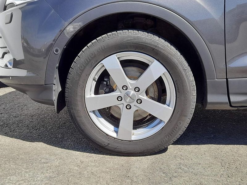 Ford Kuga 1.5 EcoBoost 110KW TITANIUM - fotka 10 z 20