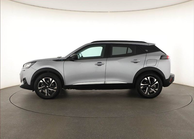 Peugeot 2008 (2022) 50 kWh, SoH 94% - fotka 3 z 19