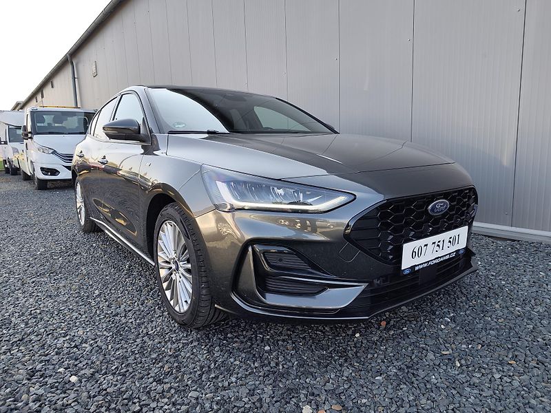 Ford Focus ST-LINE - fotka 9 z 24