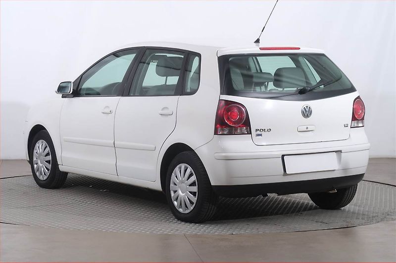 Volkswagen Polo (2008) 1.2 12V, rezervace - fotka 4 z 15
