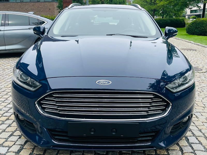 Ford Mondeo 2.0TDCi MANUÁL TAŽNÉ SERVISKA  - fotka 7 z 48
