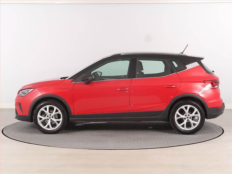 Seat Arona (2024) FR 1.0 TSI, Serv.kniha, Navi - fotka 3 z 12