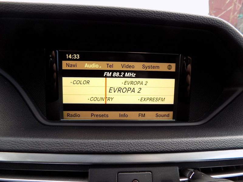 Mercedes-Benz Třídy E (2011) E 300CDI/bi-xenon/Avantgarde/ - fotka 30 z 36