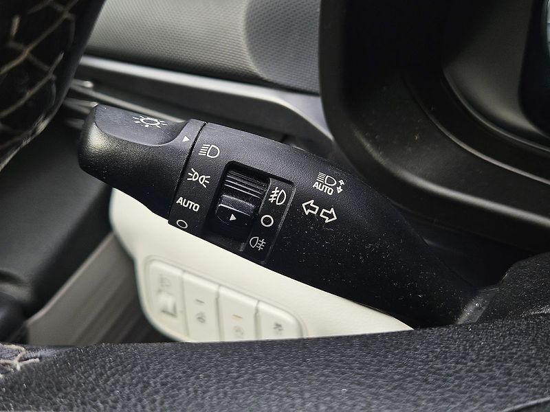 Hyundai i20 1,0 T-GDi 74kW, Style, 2.maj. - fotka 19 z 36