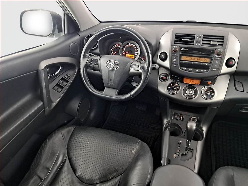 Toyota RAV4 (2009) 2.0 VVT-i, 4X4, Automat - fotka 7 z 17