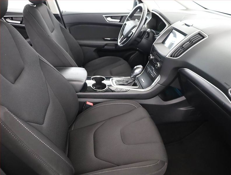 Ford S-MAX (2016) 2.0 TDCi, Automat, Serv.kniha - fotka 7 z 19