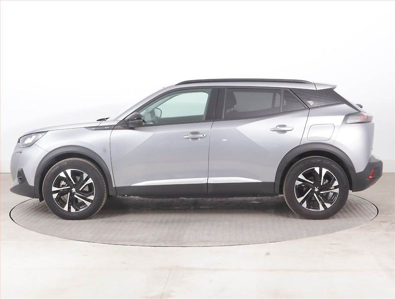 Peugeot 2008 (2022) 50 kWh, SoH 92% - fotka 3 z 19
