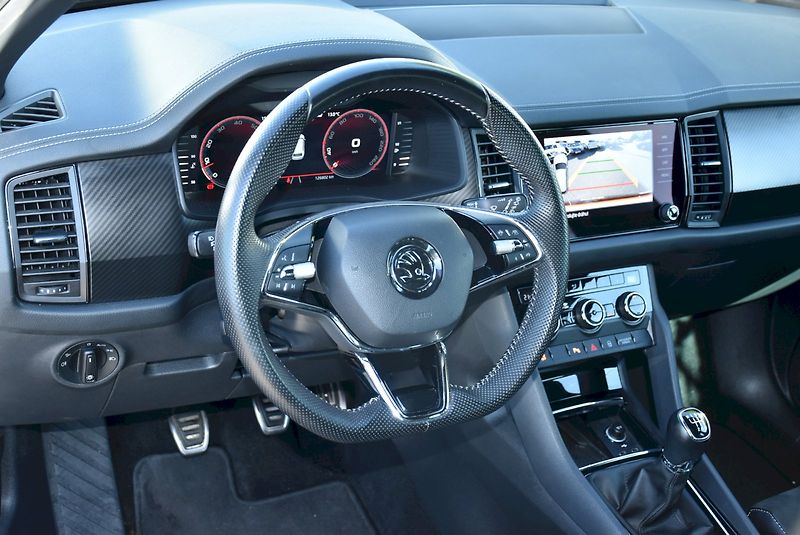 Škoda Kodiaq (2023) Sportline 1.5 TSI 110kW - fotka 15 z 35