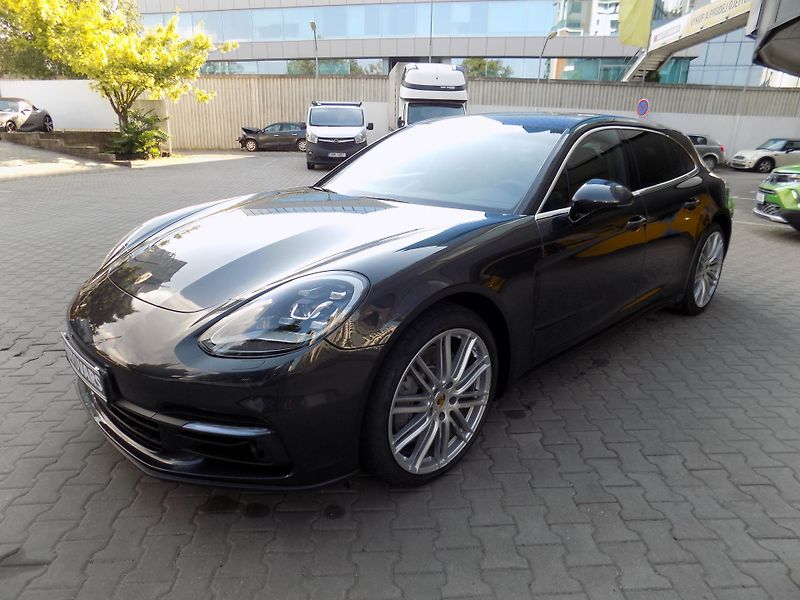 Porsche Panamera (2018) 2.9 V6 4S - fotka 3 z 19