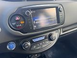 Toyota Yaris (2016) HYBRID 1,5 54 KW STK AUTOMAT - náhled 22