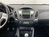 Hyundai ix35 (2013) 1.6 GDi, ČR, AC, tempo, park - náhled 12