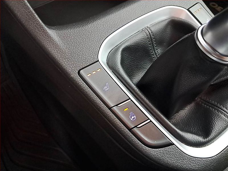 Hyundai i30 (2018) 1.4 T-GDI, Serv.kniha - fotka 19 z 19
