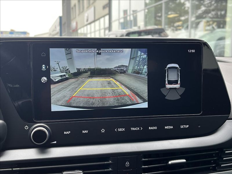 Hyundai Bayon 1,2 i  Play Plus - fotka 14 z 23