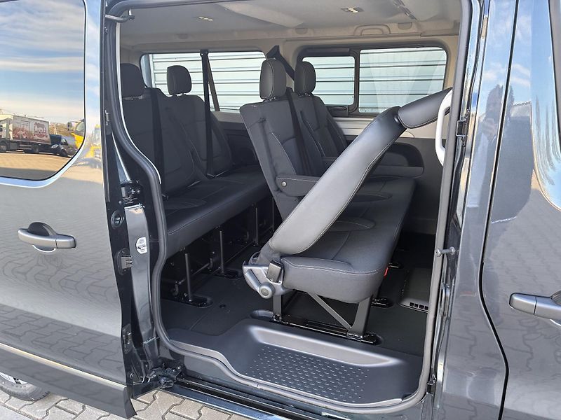 Renault Trafic (2025) COMBI L2H1 170k AT9 RED 8 MÍST - fotka 13 z 30